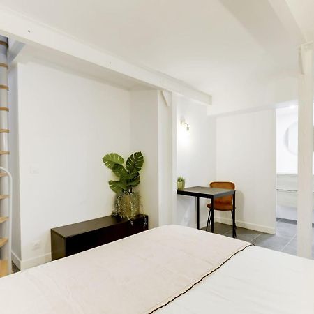 Nice Apartment Renovated And Bright Street Side Parigi Esterno foto